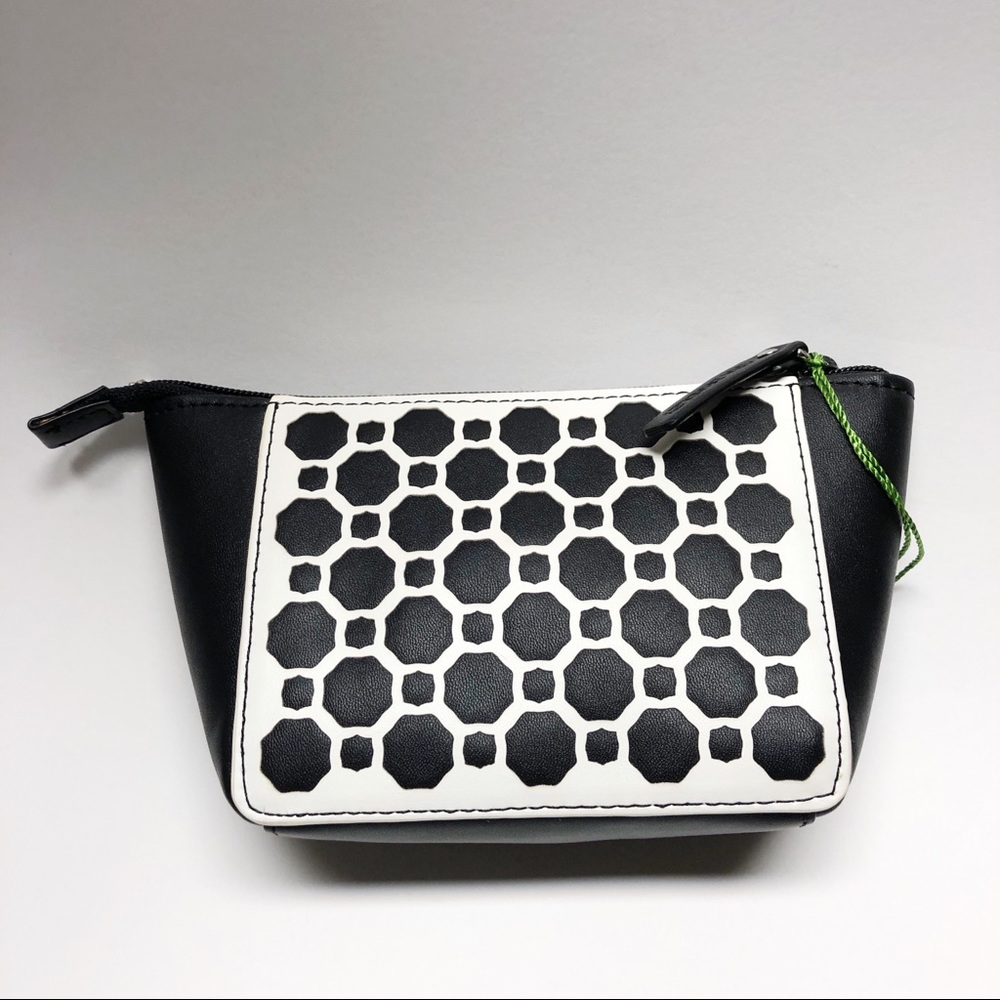 New Vera Bradley zip bag.